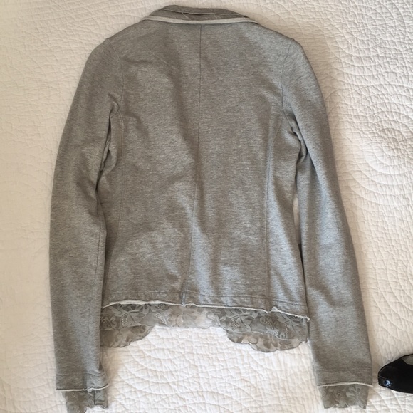 Heather gray soft blazer with lace trim - Picture 4 of 4